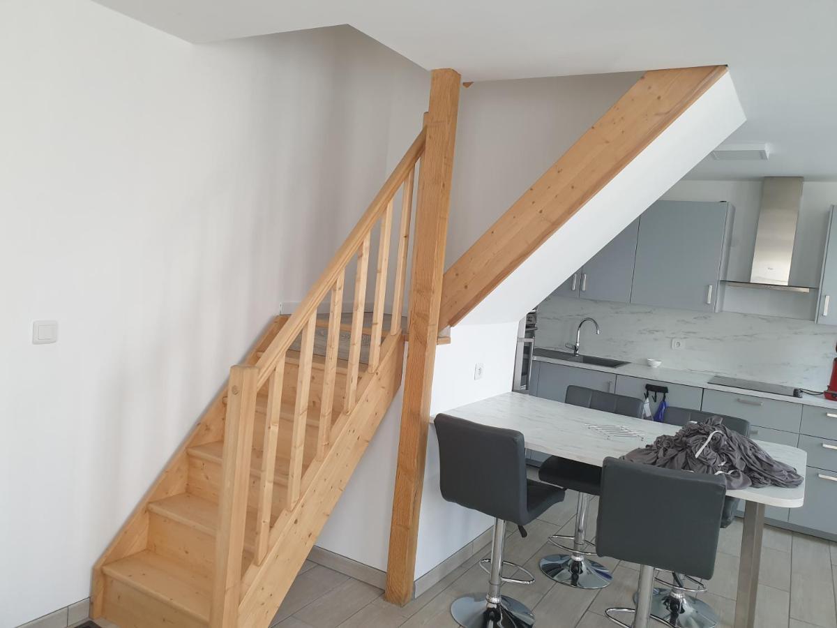 Villa "L'Etape Normande" Gite 70M2 Terrasse Terrain Clos 500 M2 3 Voitures Grand-Couronne Exterior foto